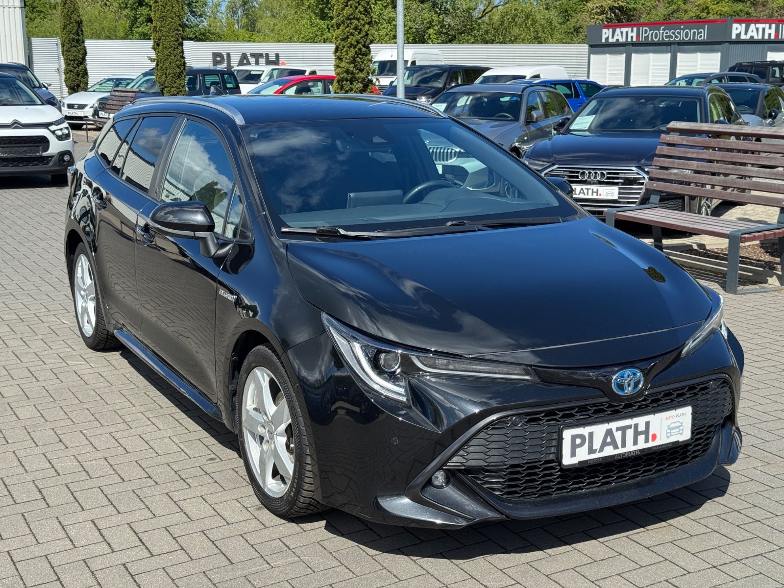 Toyota Corolla TouringSports Hybrid Team D