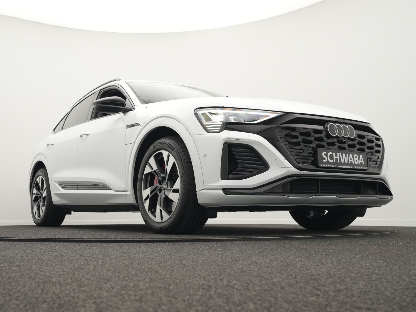 Audi Q8 Sportback e-tron 50 S line quattro