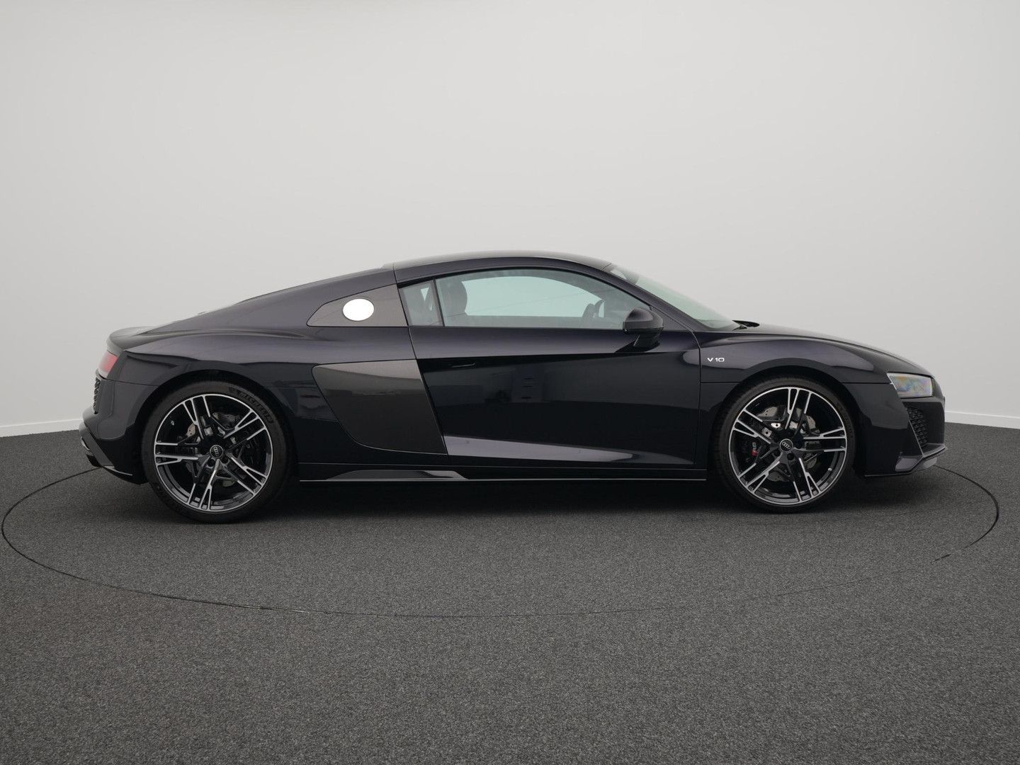 Audi R8 5.2 performance RWD - Samsaru's Car Outlet