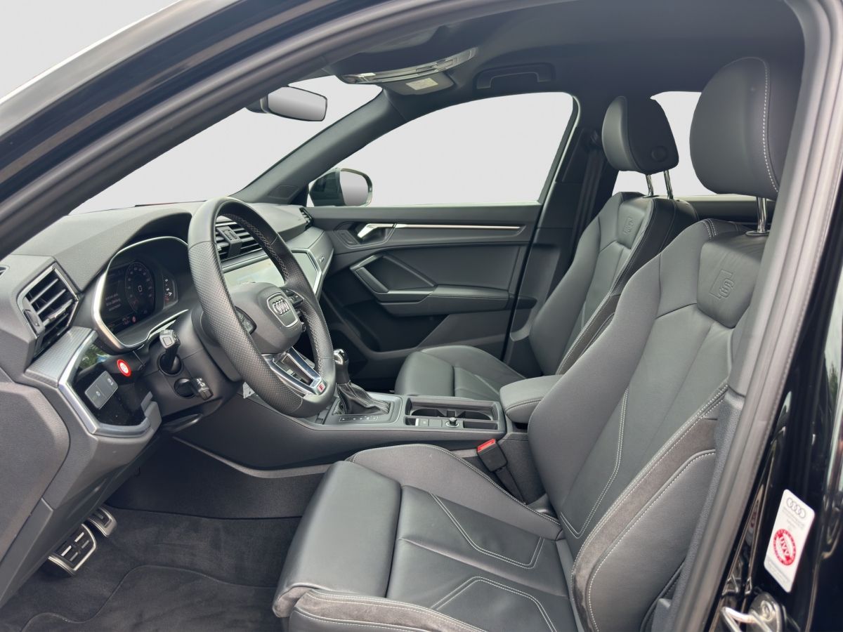 Audi Q3 S line 40 TFSI quattro - Samsaru's Car Outlet