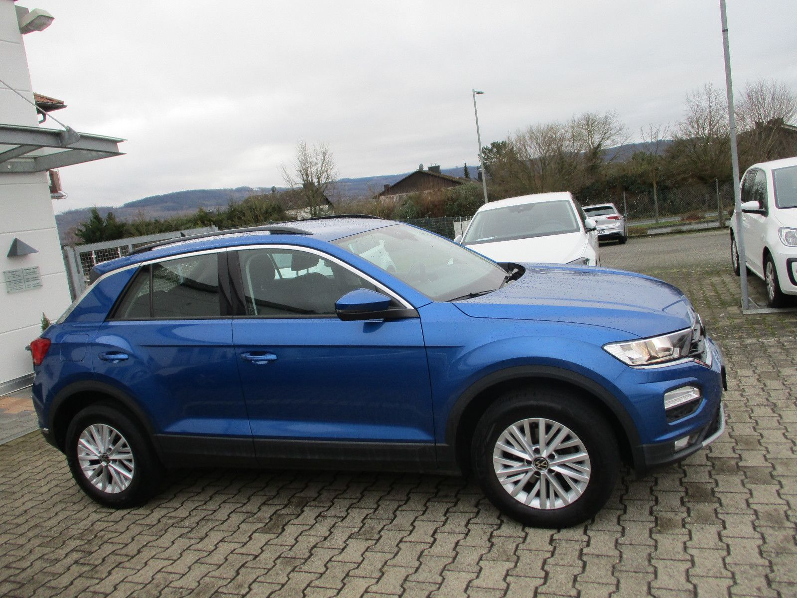 Volkswagen T-Roc Style DSG - Samsaru's Car Outlet