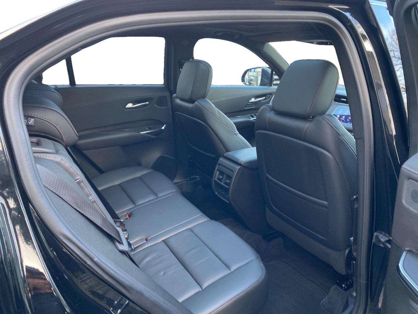 Cadillac XT4 2.0 Sport AWD AHK+Massagesitze