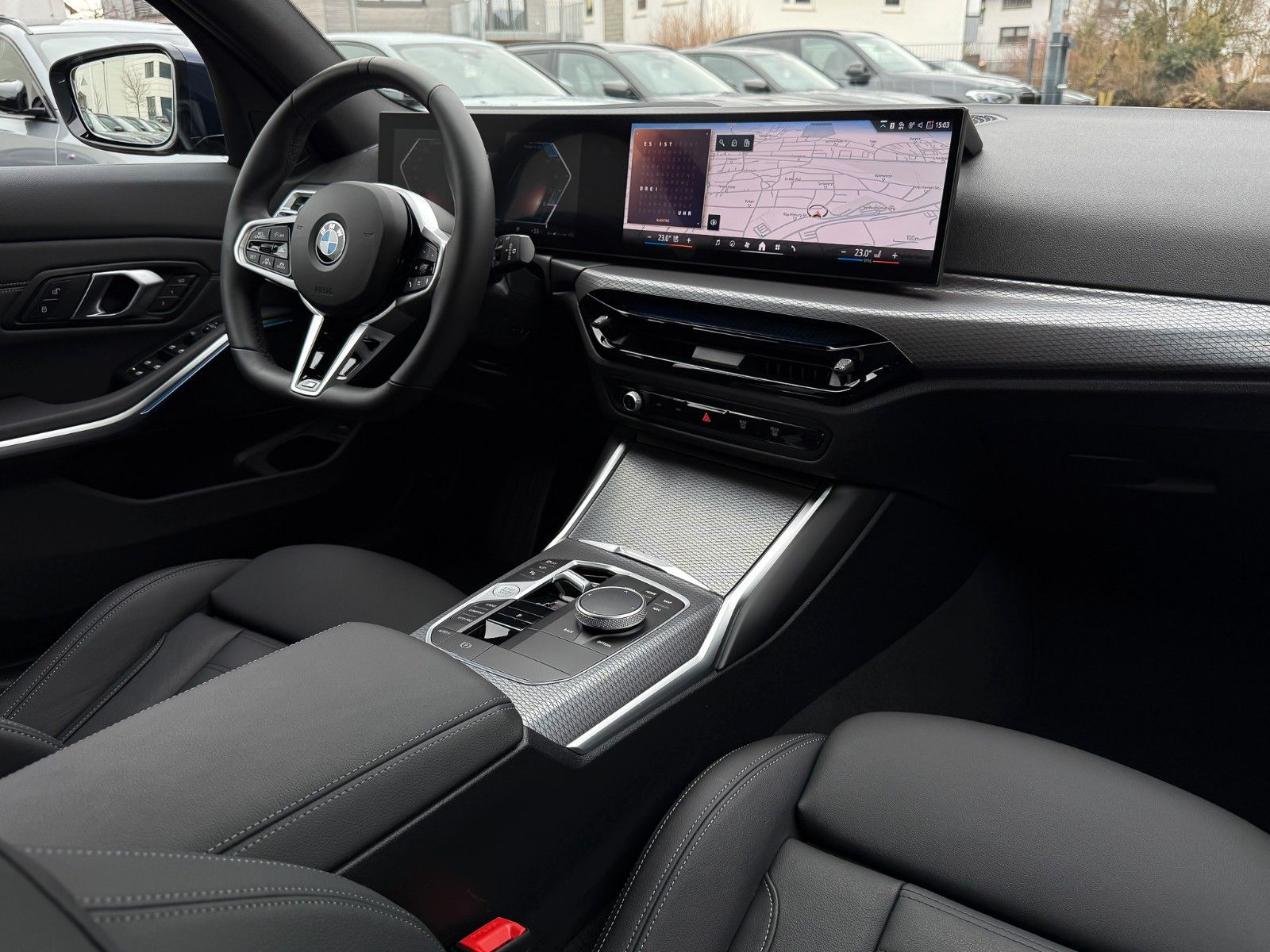 BMW 320d xD M Sport HuD AHK hifi StHzg 360° memory