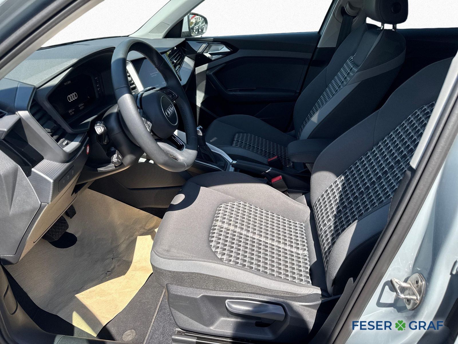 Audi A1 Sportback S line 30 TFSI - Samsaru's Car Outlet