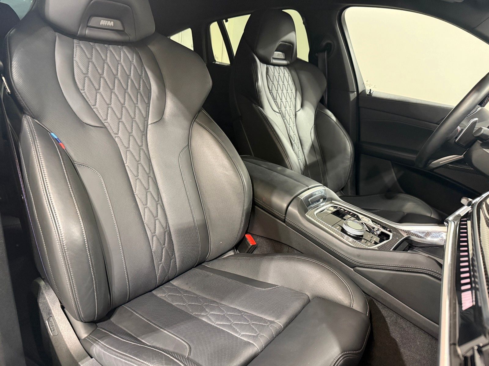 BMW X6 M60i xDrive Standhzg AHK M-Sitze ACC DA-Pro