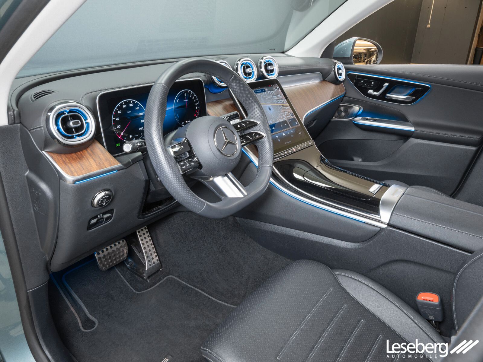 Mercedes-Benz GLC 300 e 4M AMG DIG.LIGHT/AHK/Pano/Distro/360°/