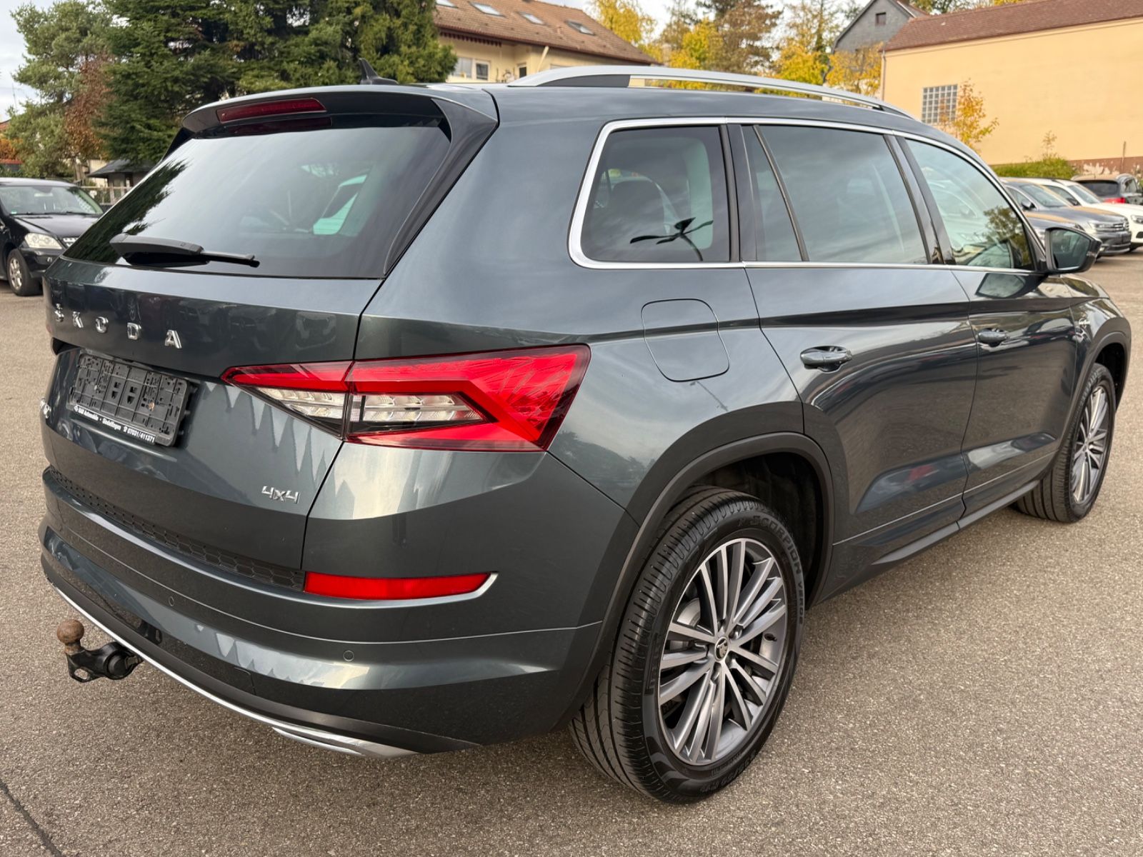 Skoda Kodiaq L&K 4x4*360° Kamera+ACC+AHK+Canton*