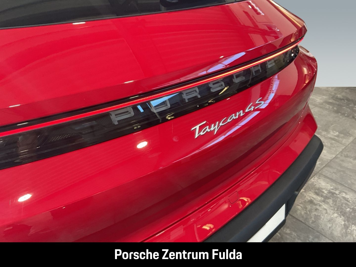 Porsche Taycan 4S Cross Turismo BOSE Panoramadach LED