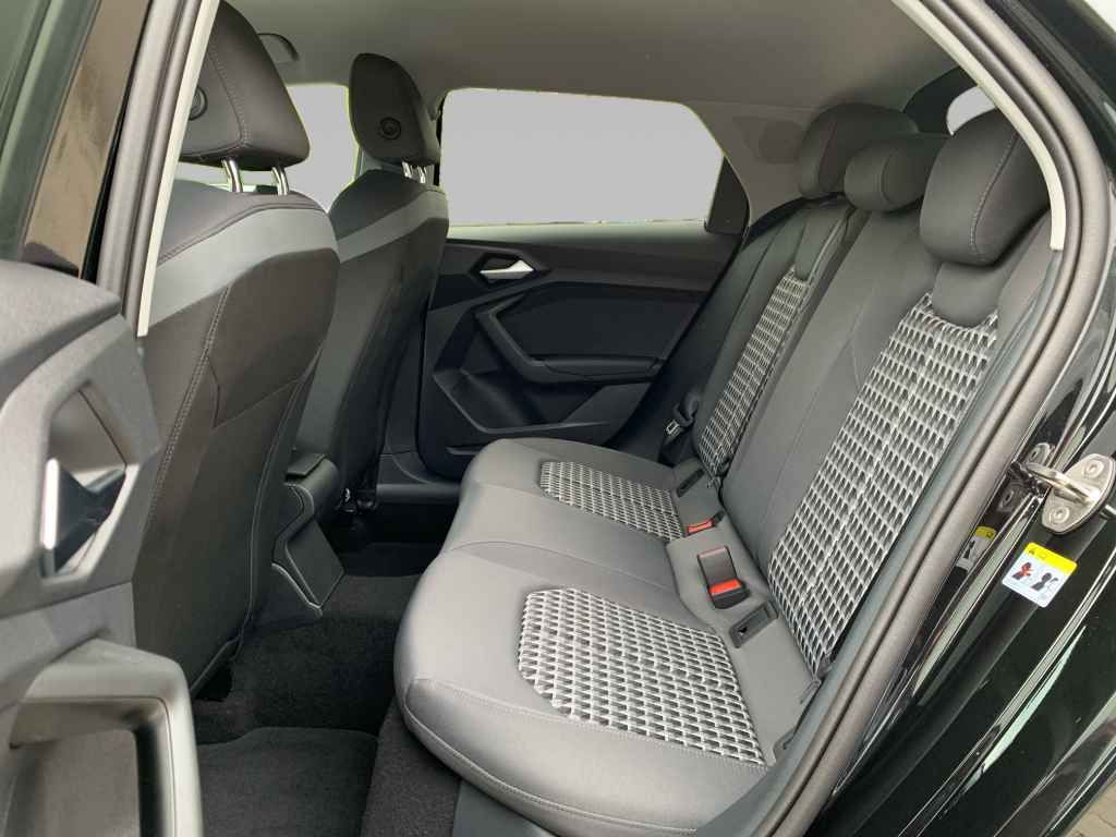 Audi A1 Sportback S line 30 TFSI *LED*R-CAM*SHZ*ACC*