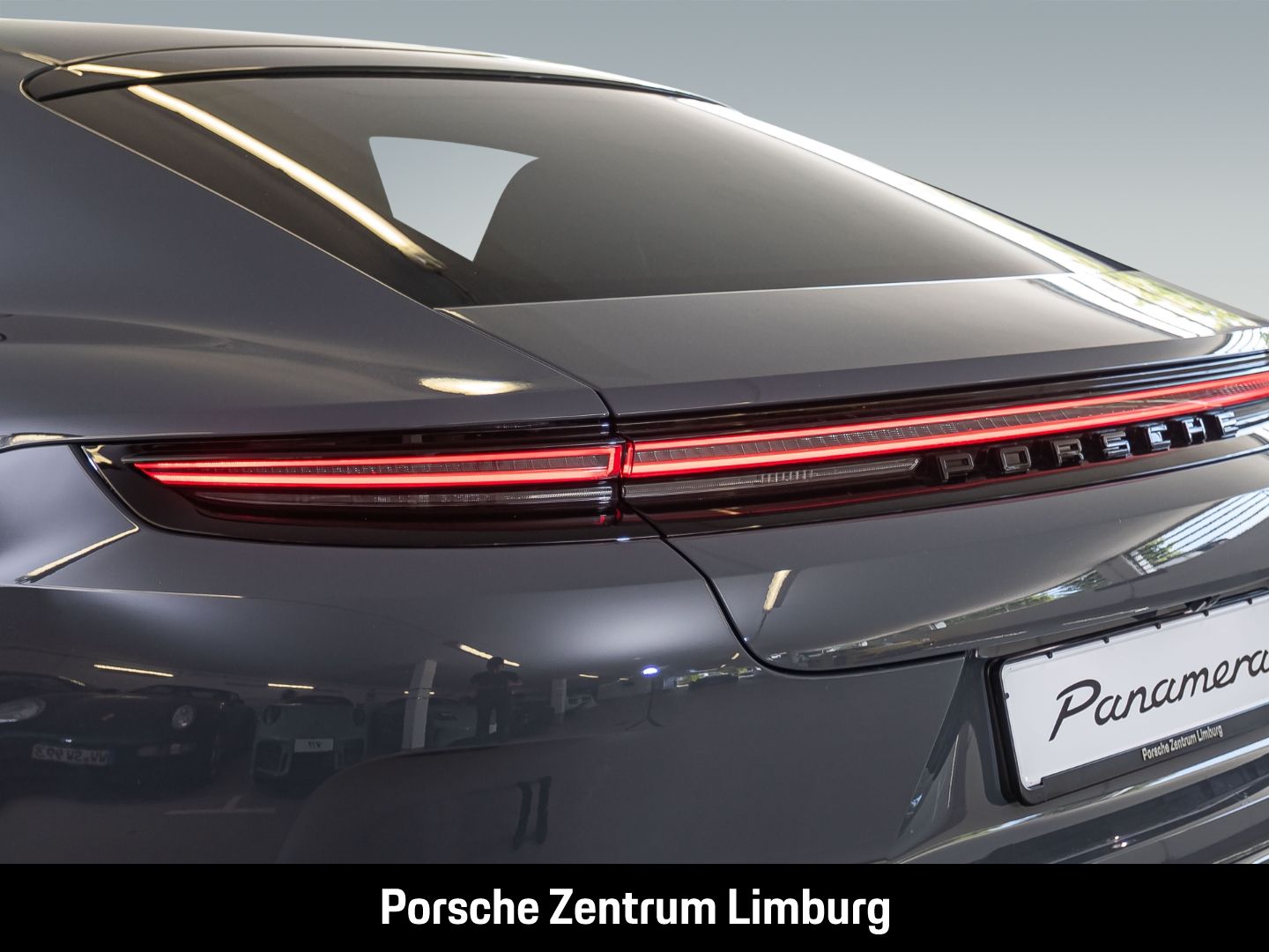 Porsche Panamera 4 E-Hybrid BOSE LED-Matrix