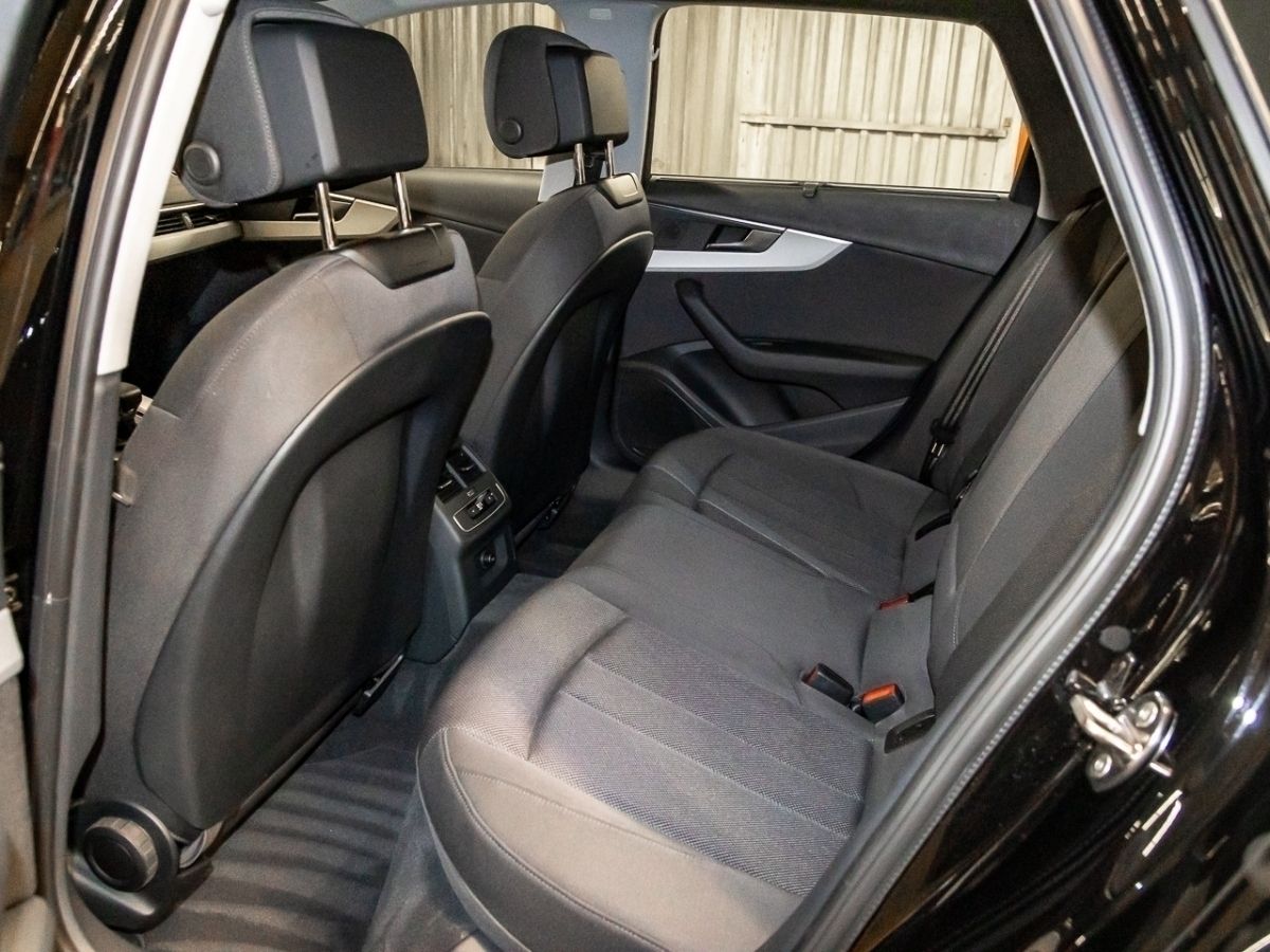 Audi A4 Avant 35 TDI - Samsaru's Car Outlet