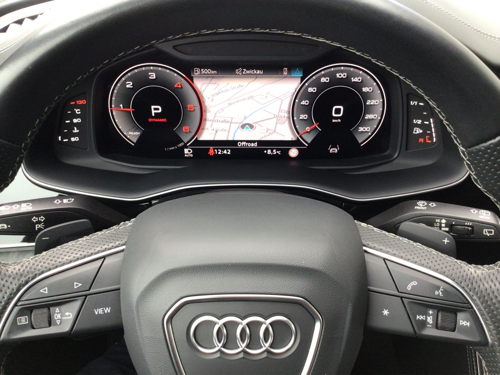 Audi Q8 50 TDI qua S-LINE AHK/HDMATRIX/LEDER/HUD