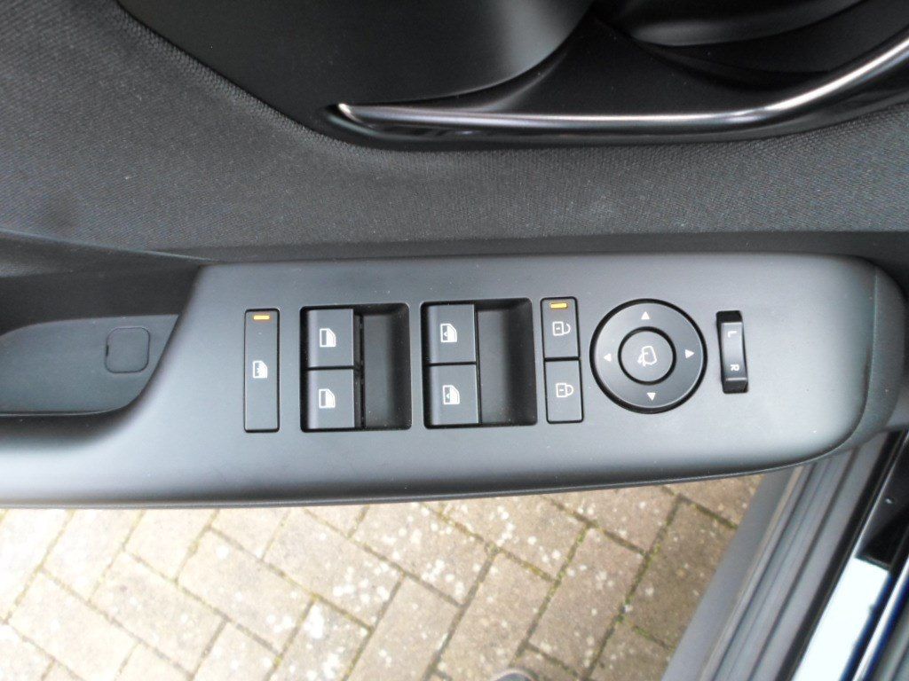 Hyundai KONA N Line 1.0 T-GDi 2WD - Samsaru's Car Outlet