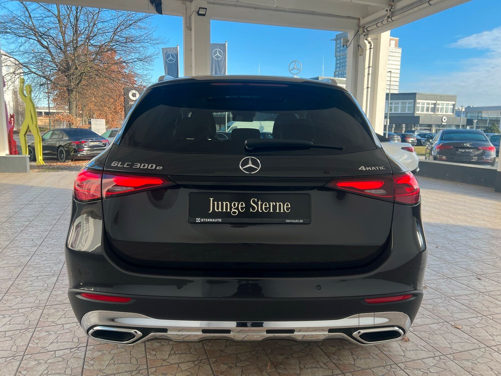 Mercedes-Benz GLC 300 e 4M Avantgarde/Navi/Pano-Dach/Distronic