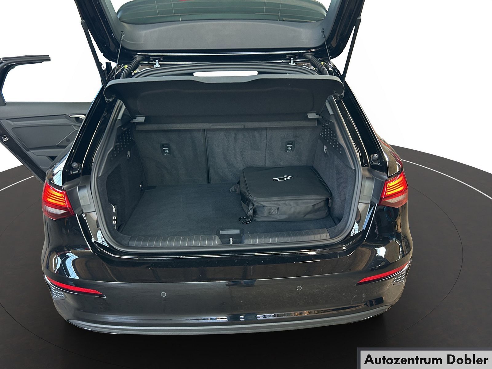 Audi A3 Sportback 40 TFSI e S-Tronic - Samsaru's Car Outlet
