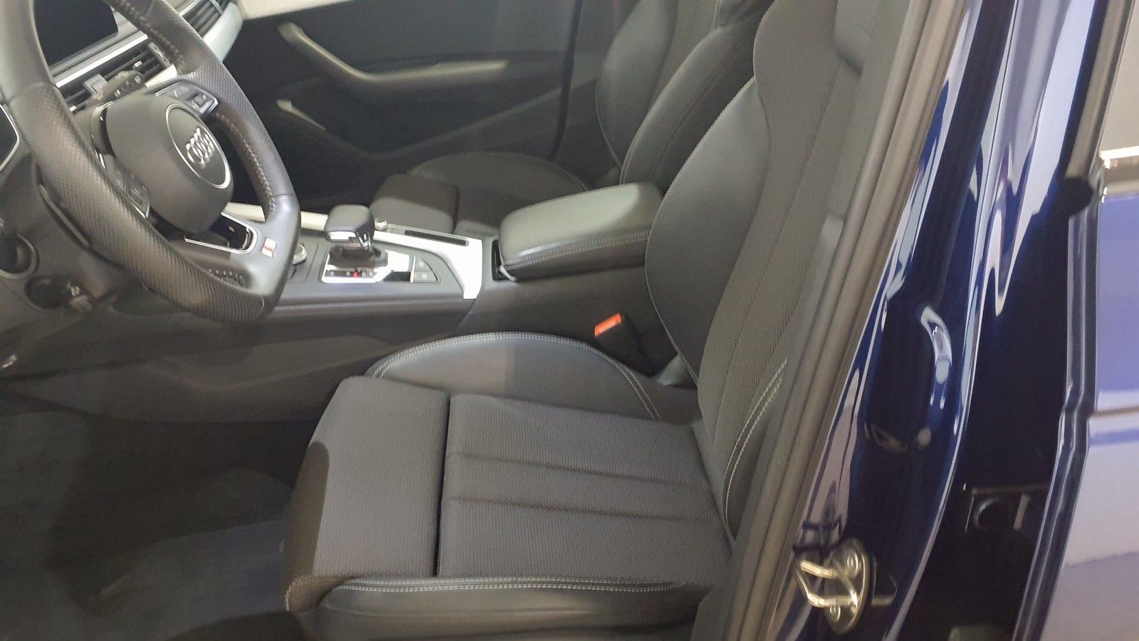 Audi A4 Avant 40 g-tron S-Line - Samsaru's Car Outlet