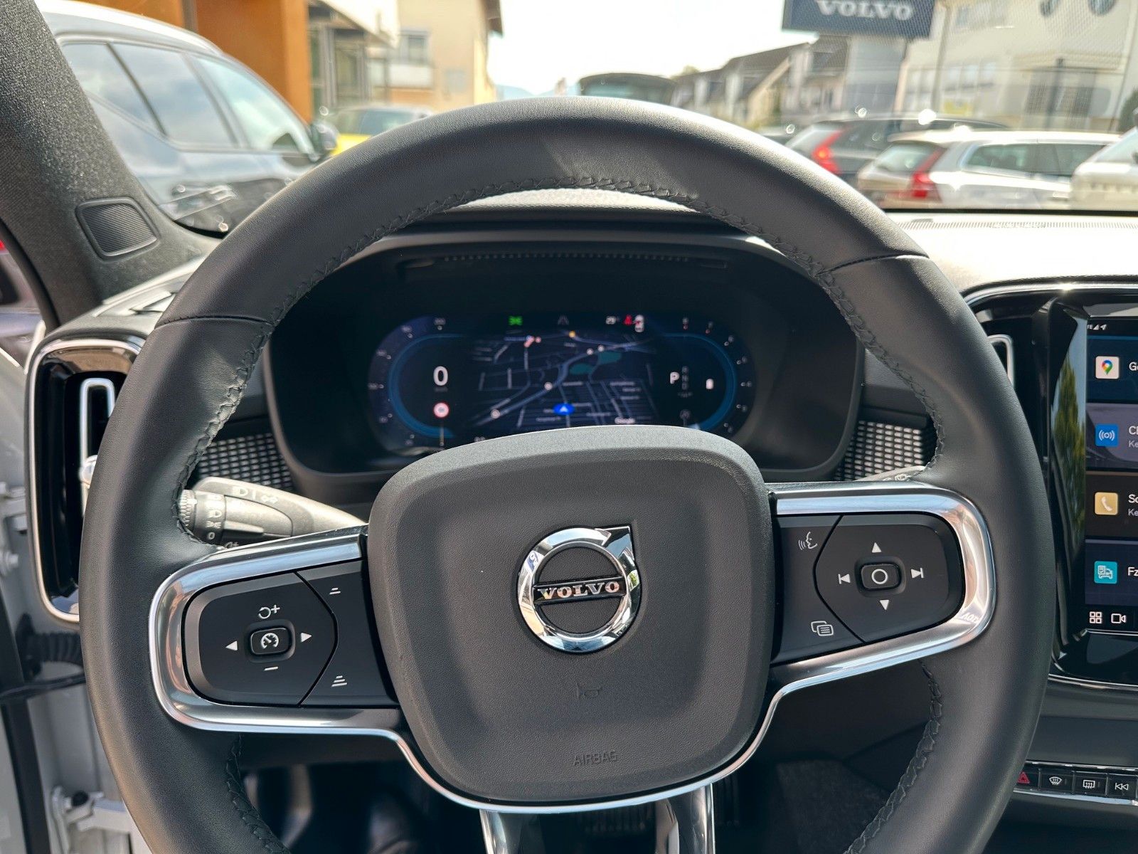 Volvo XC40 B5 Ultimate Dark AWD