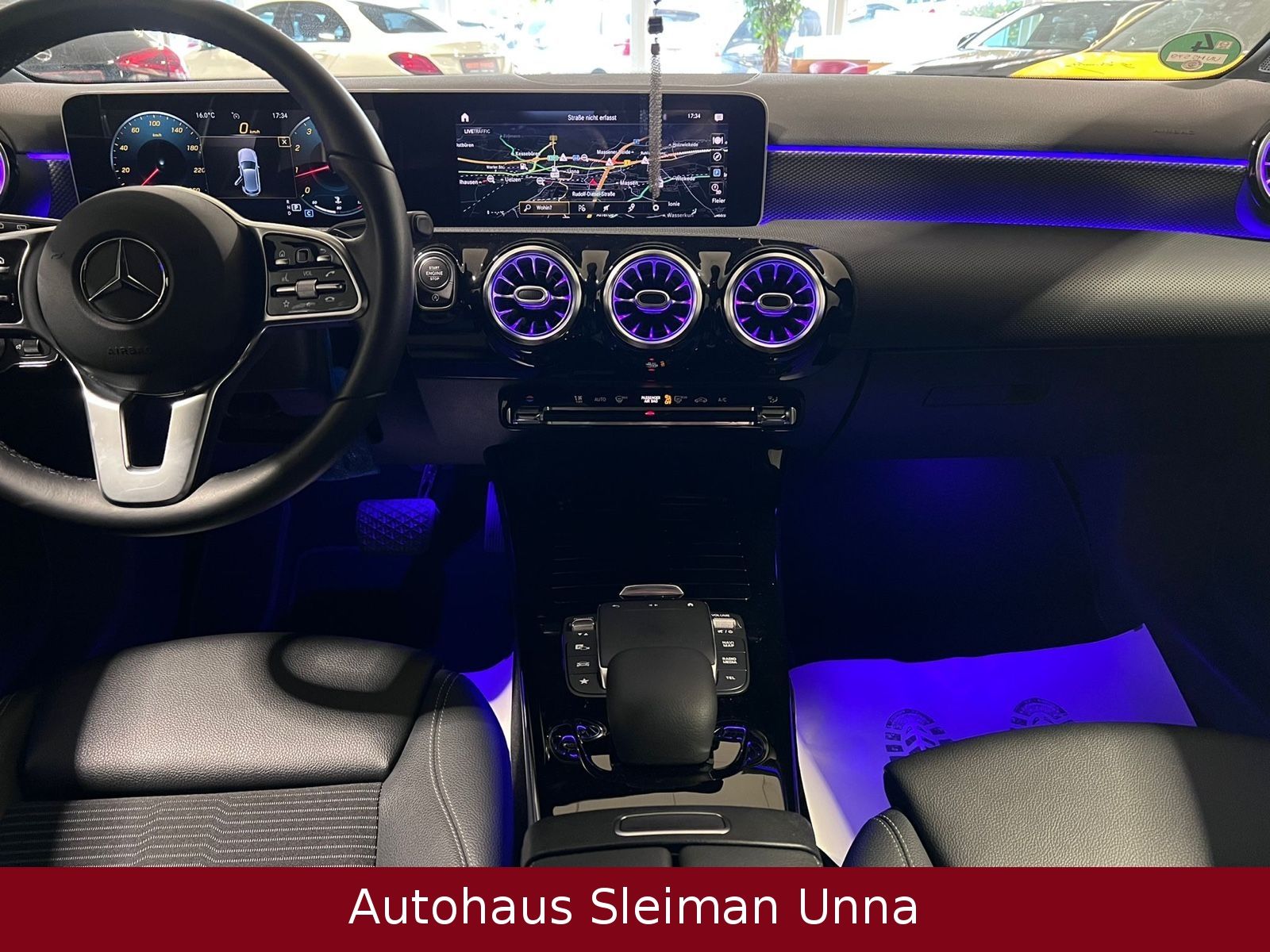 Mercedes-Benz A 200 A-Klasse - Samsaru's Car Outlet