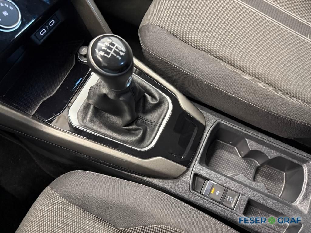 Volkswagen T-Roc Style 1.5 TSI - Samsaru's Car Outlet