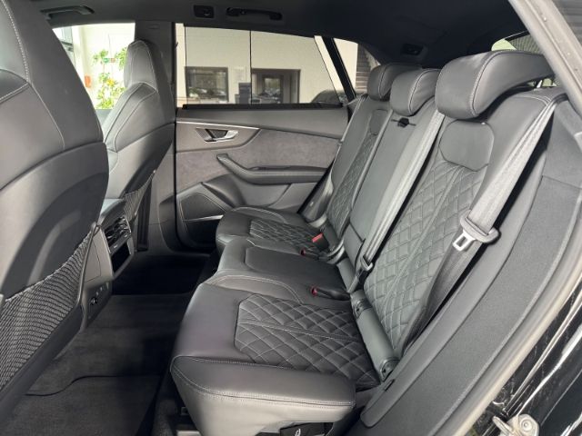Audi Q8 50 TDI quattro S Line Laserlicht Pano AHK Air