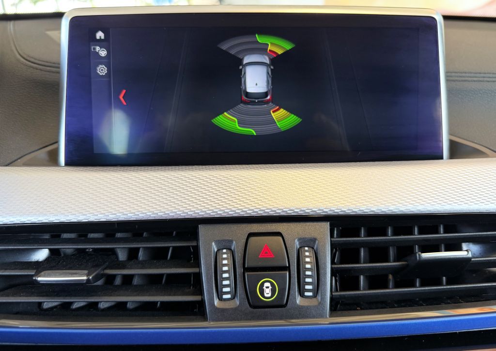 BMW X1 xDr.25e M SPORT - Samsaru's Car Outlet