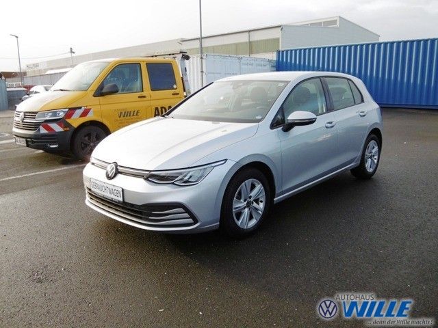 Volkswagen Golf VIII 2.0 TDI Life - Samsaru's Car Outlet