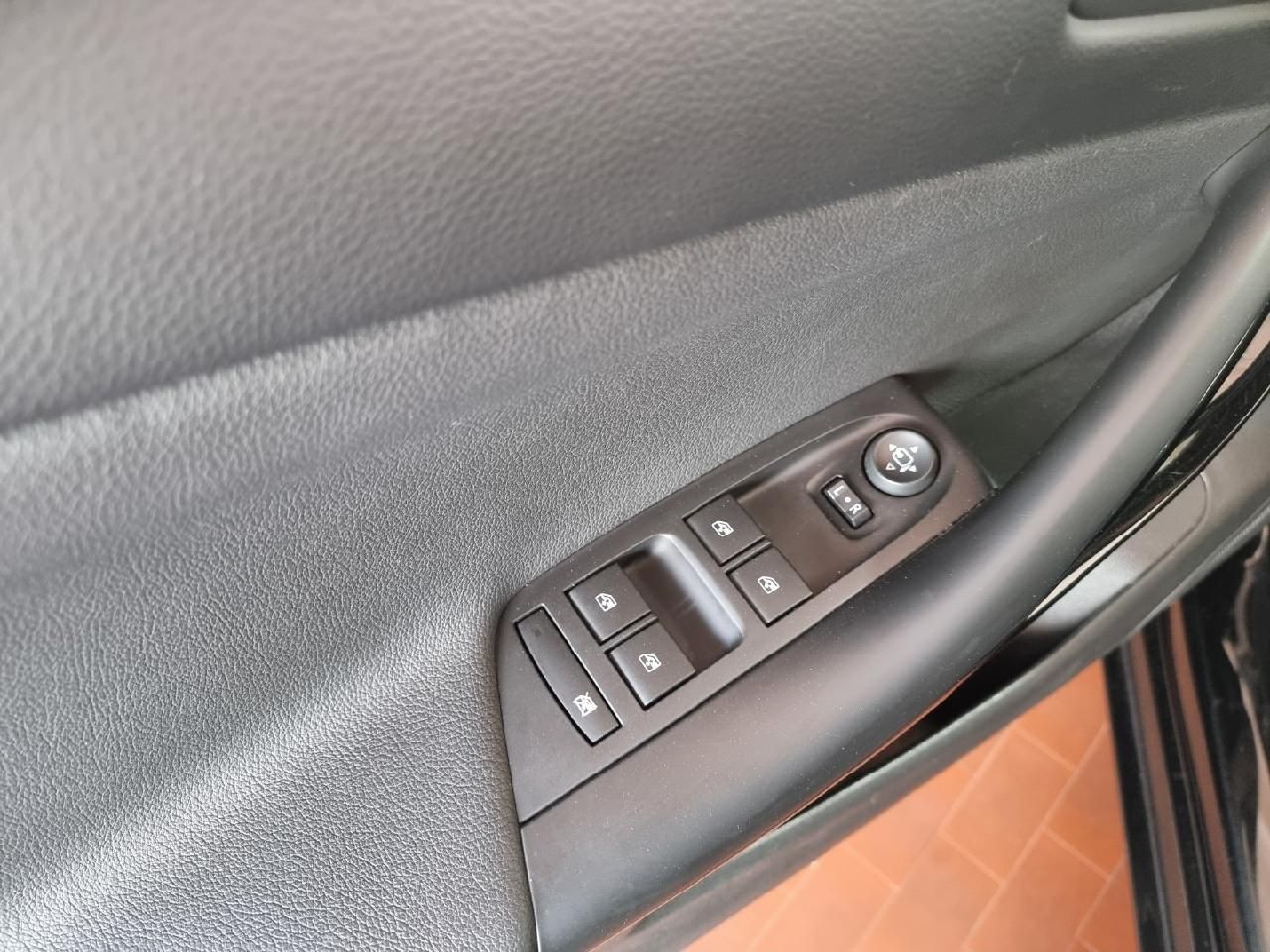 Opel Astra Elegance - Samsaru's Car Outlet