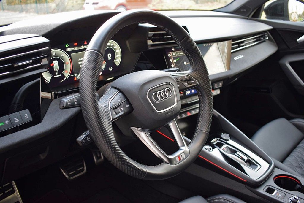 Audi A3 Allstreet 35 TDI S-tr. *S-line*Matrix*HuD*