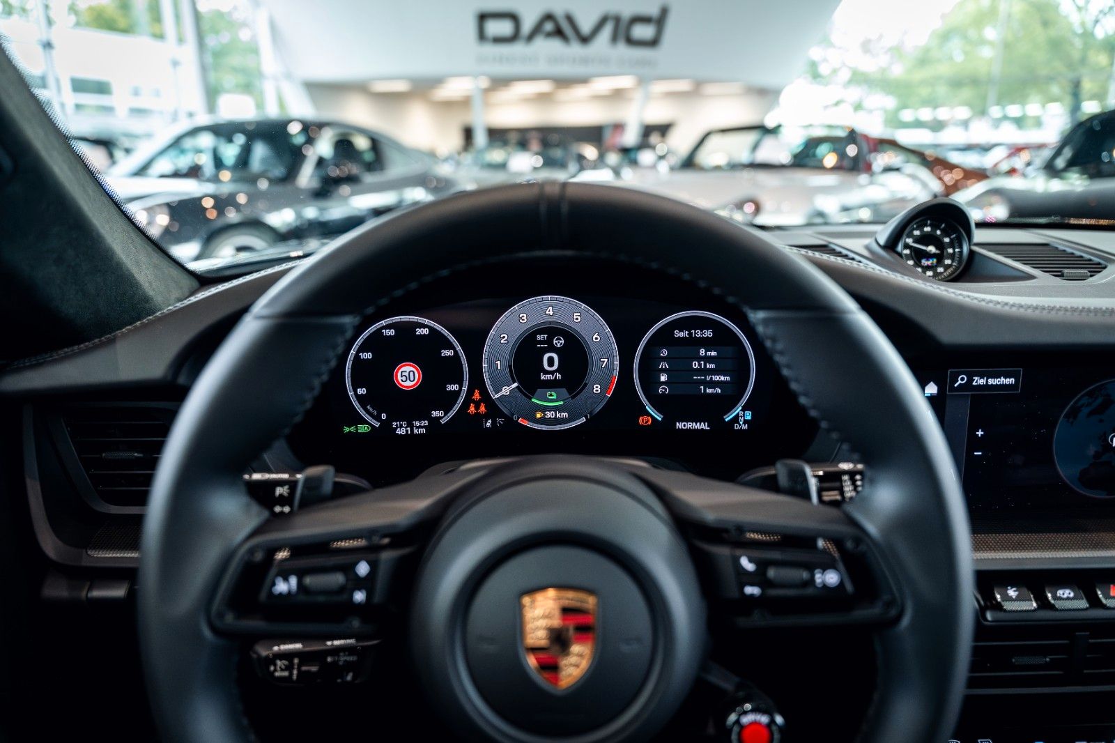Porsche 911 Carrera 4 GTS T-Hybrid*VAT*1.Hand*