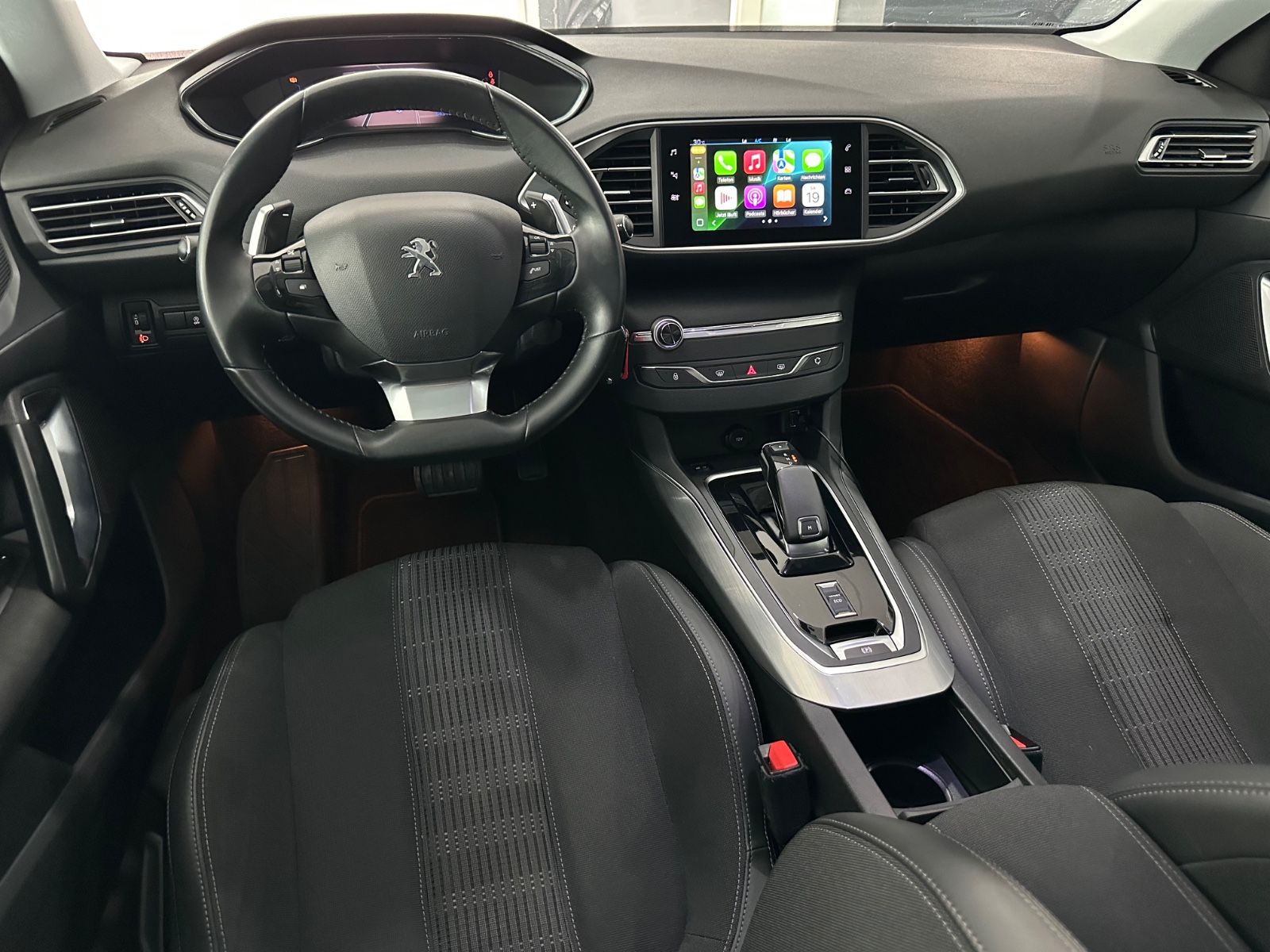 Peugeot 308 SW Allure - Samsaru's Car Outlet