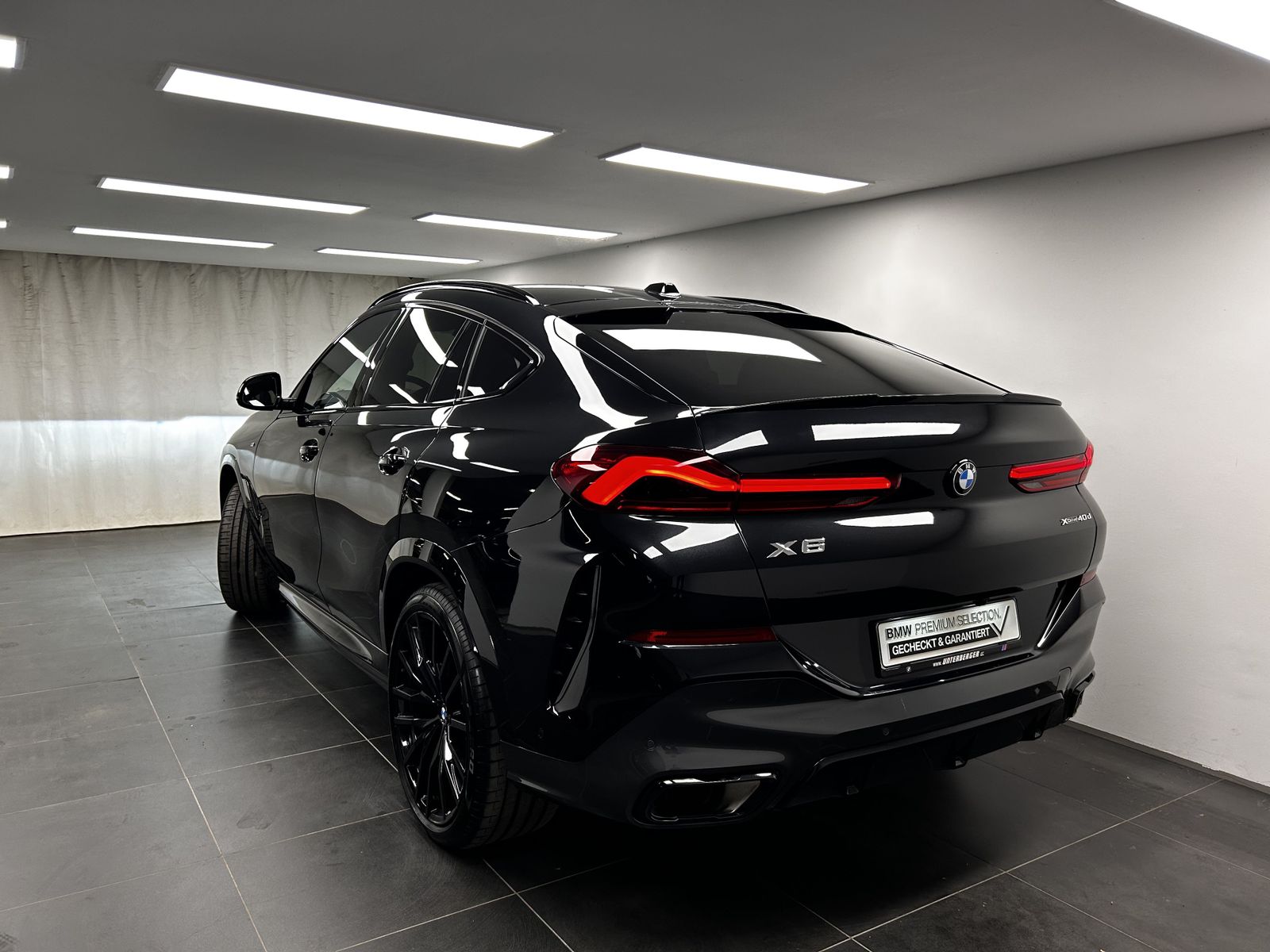 BMW X6 xDrive40d M Sportpaket Pro Pano. B&W AHK DAB