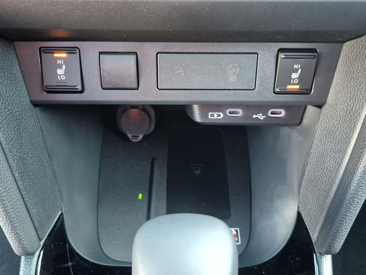 Toyota Yaris Cross Hybrid Teamplayer EPH+SHZ+DAB+TWW