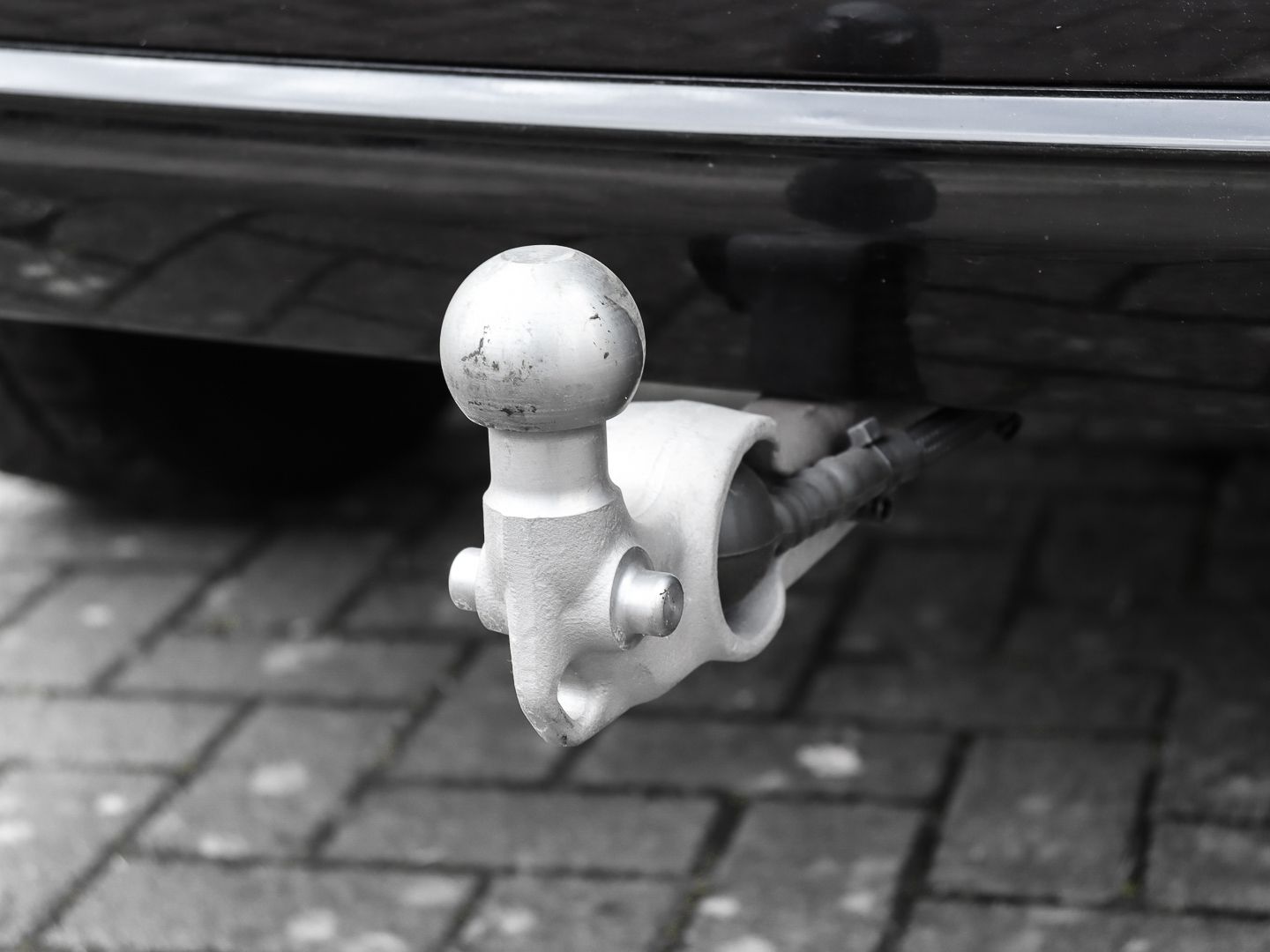 Volvo XC60 Plus Dark Recharge Plug-In Hybrid AWD T8 Tw