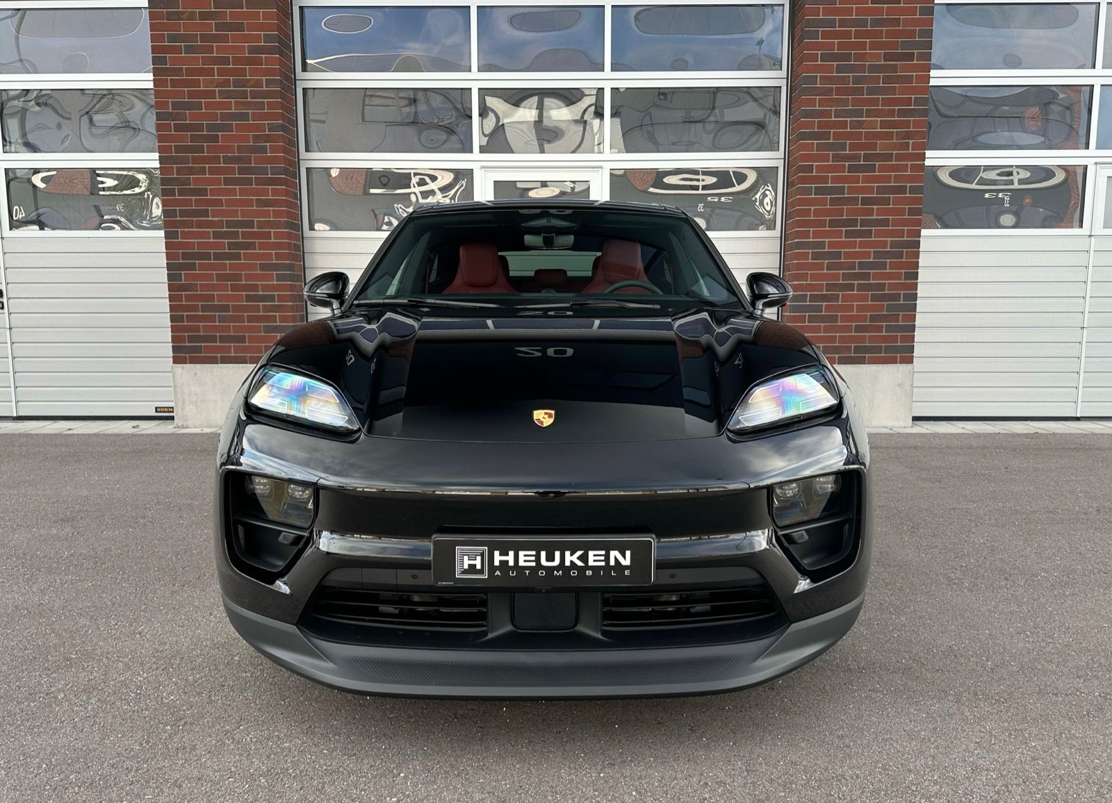 Porsche Macan 4 - Samsaru's Car Outlet