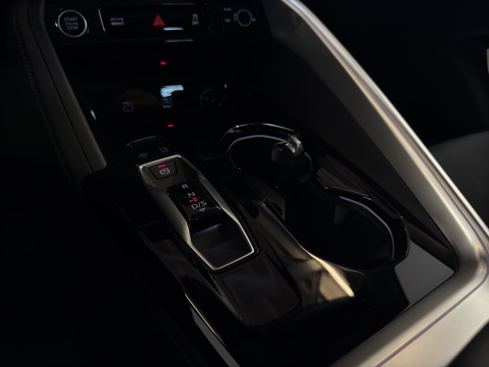 Audi Q5 TFSI S LINE LM20 360° PANO AHK MATRIX