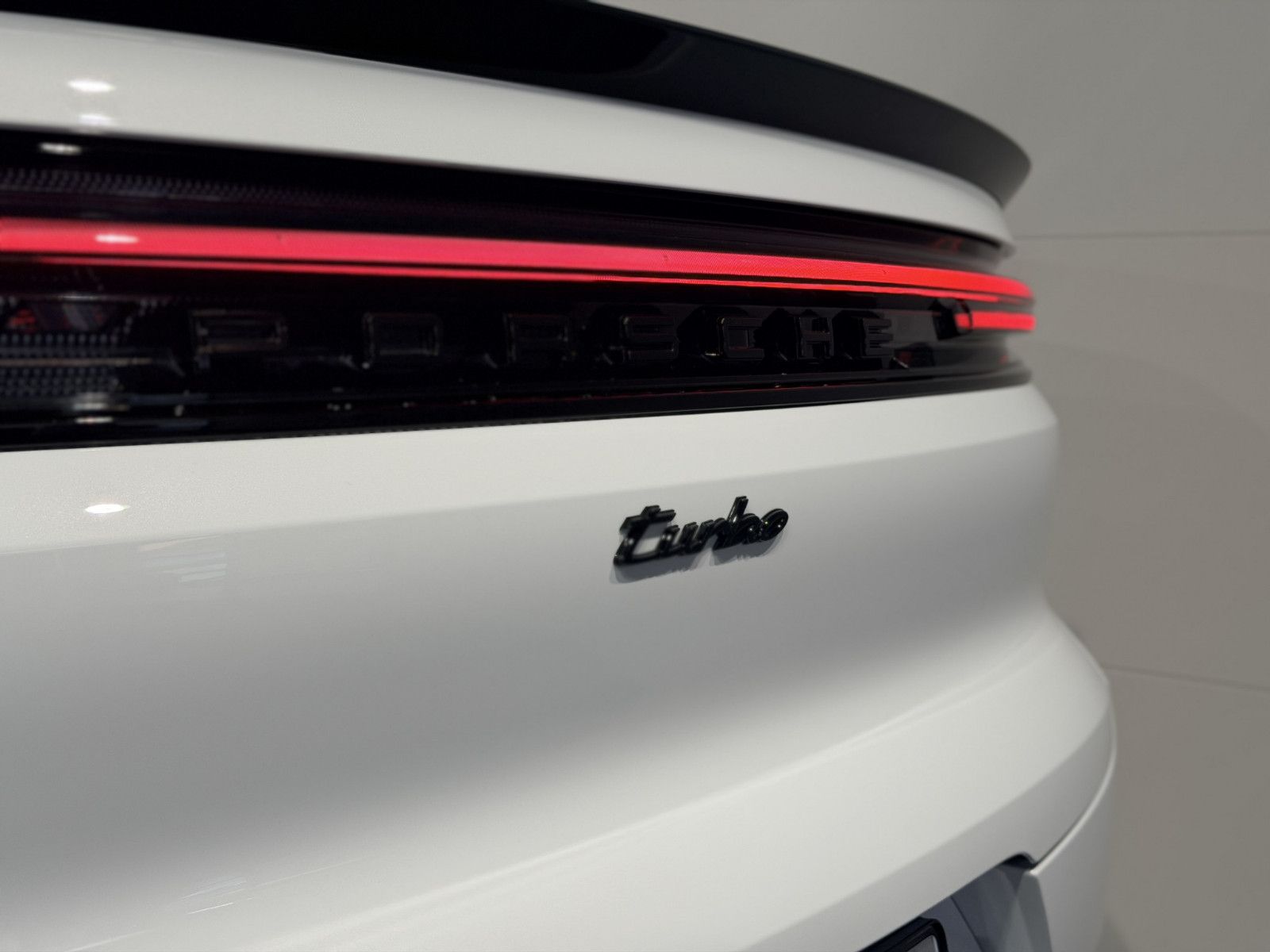 Porsche Cayenne Coupe Turbo E-Hybrid*HA-Lenk*InnoDri*HUD