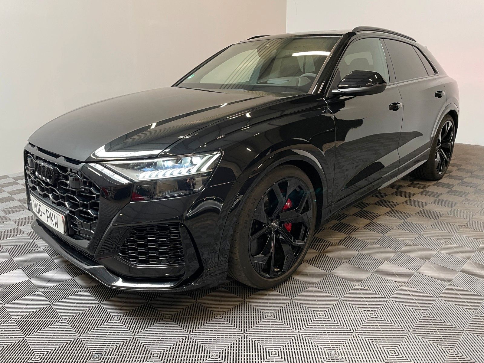 Audi RSQ8 4.0 TFSI quattro*Keramic-StandHz-B&O*