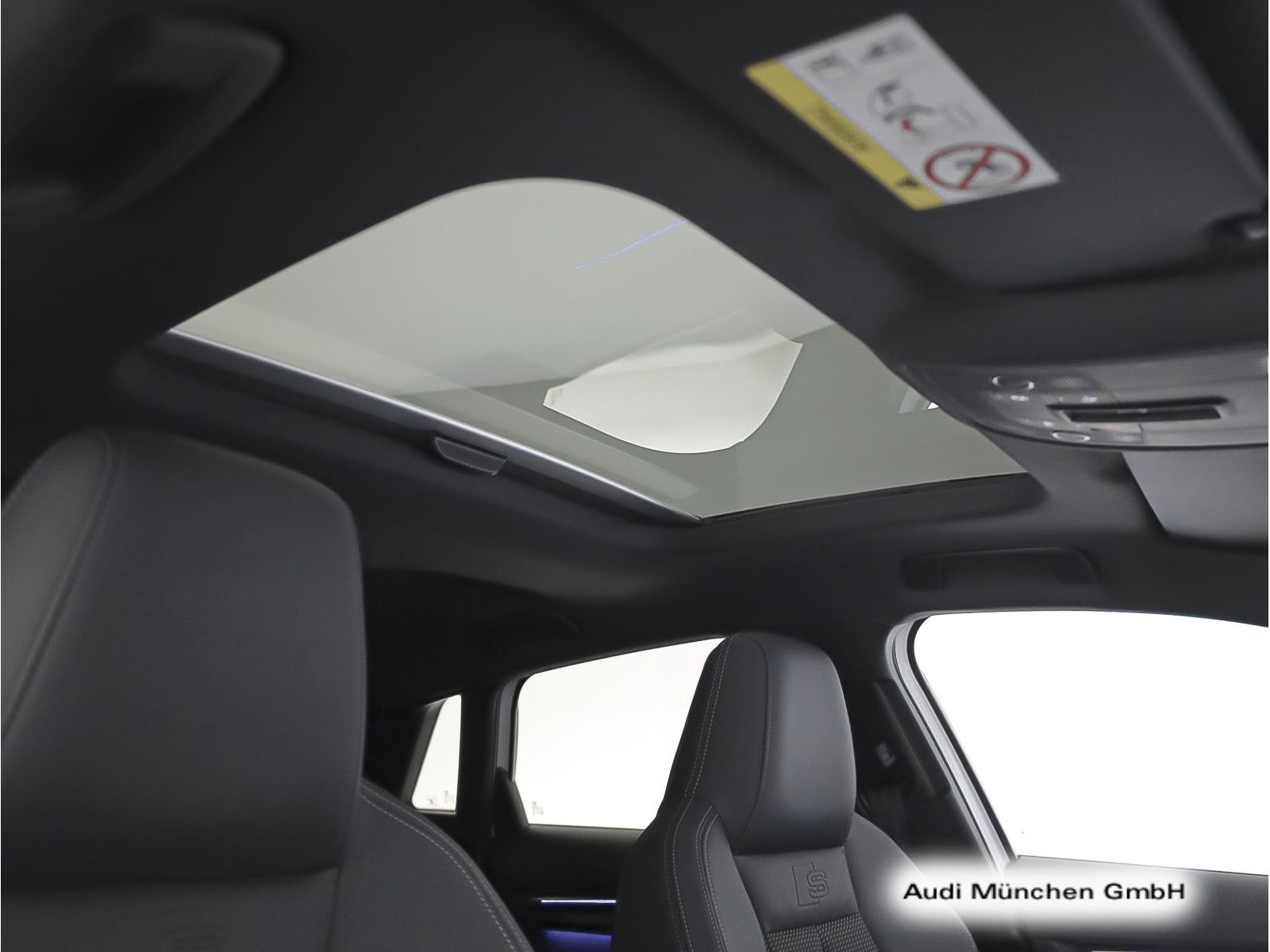 Audi A3 Sportback 45 TFSI e S tronic 2x S line Pano/B