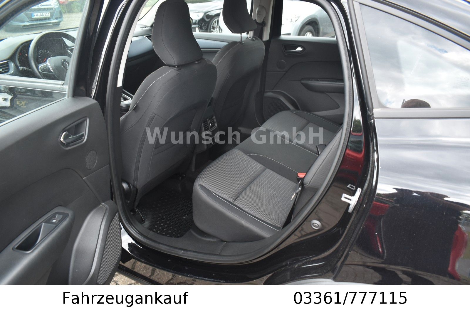 Renault Arkana Equilibre - Samsaru's Car Outlet