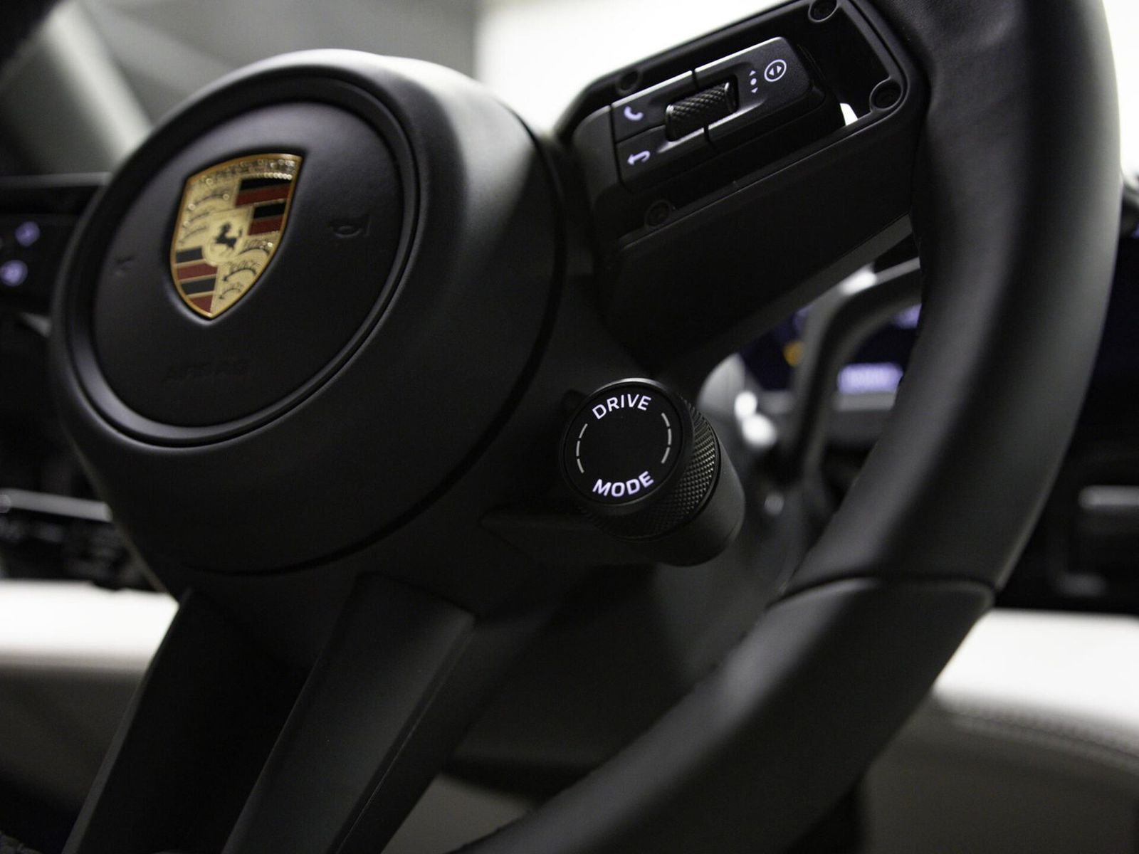 Porsche Taycan 4S Cross Turismo