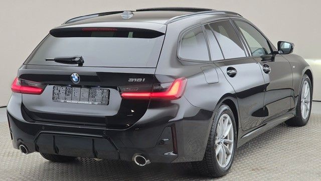 BMW 318i Touring M Sport AHK Panorama !Facelift!