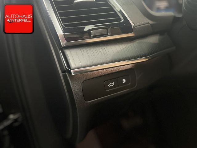 Volvo XC90 T8 PLUS BRIGHT AWD - Samsaru's Car Outlet