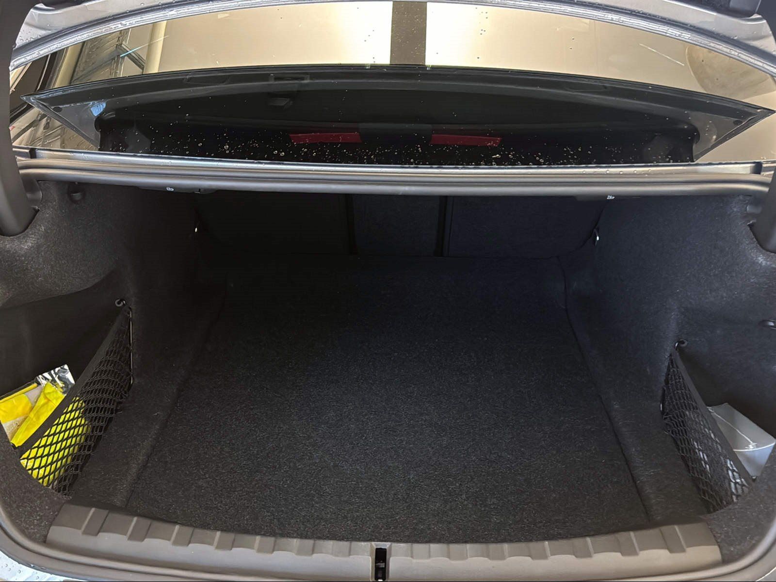 BMW 330i Limousine M Sport - Samsaru's Car Outlet