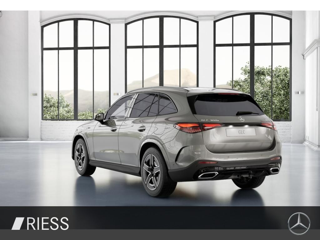 Mercedes-Benz GLC 300 e 4MATIC AMG SPORT PANO AHK HUD DISTR BU