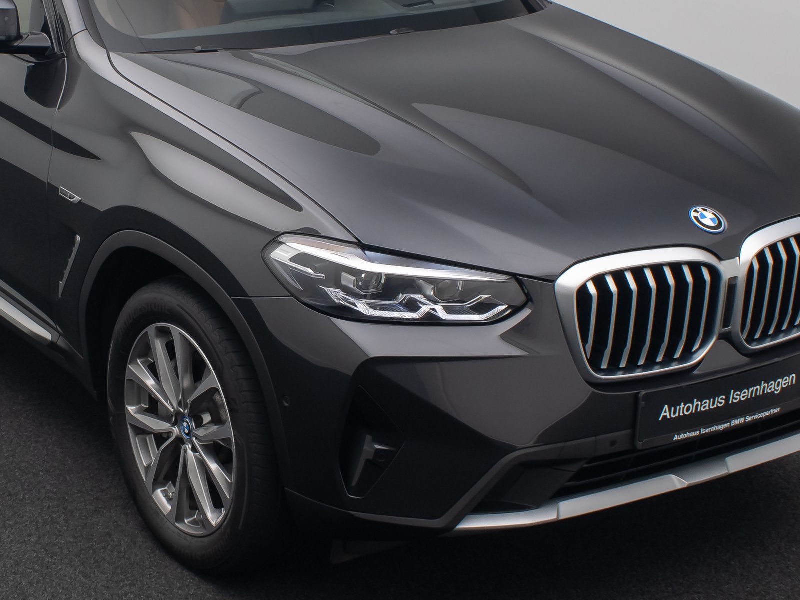 BMW X3 xD30e Kamera AHK HUD DAB Sport Panoram 19Zoll