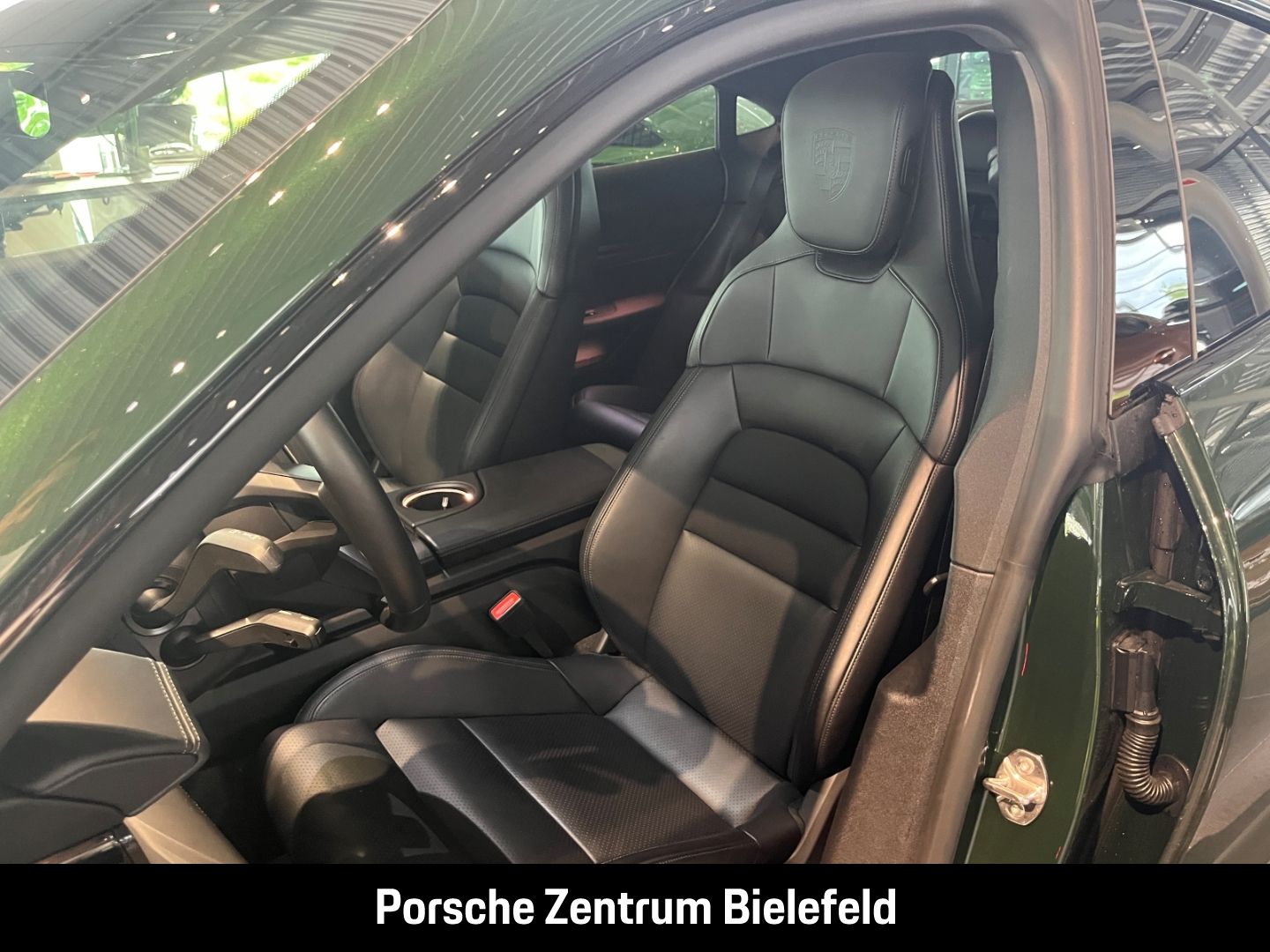 Porsche Taycan 4S LED-Matrix BOSE Panorama Luftfederung
