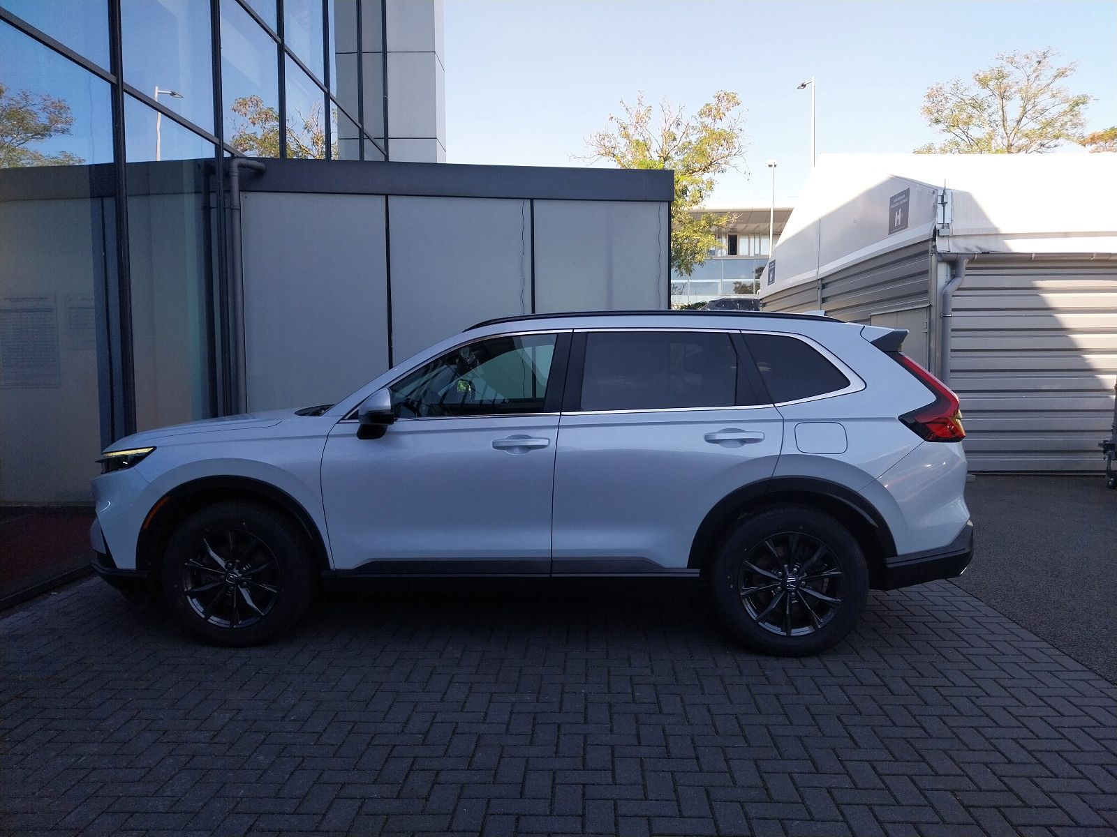 Honda CR-V 2,0 e:HEV Elegance AWD Navi/LED/Kamera