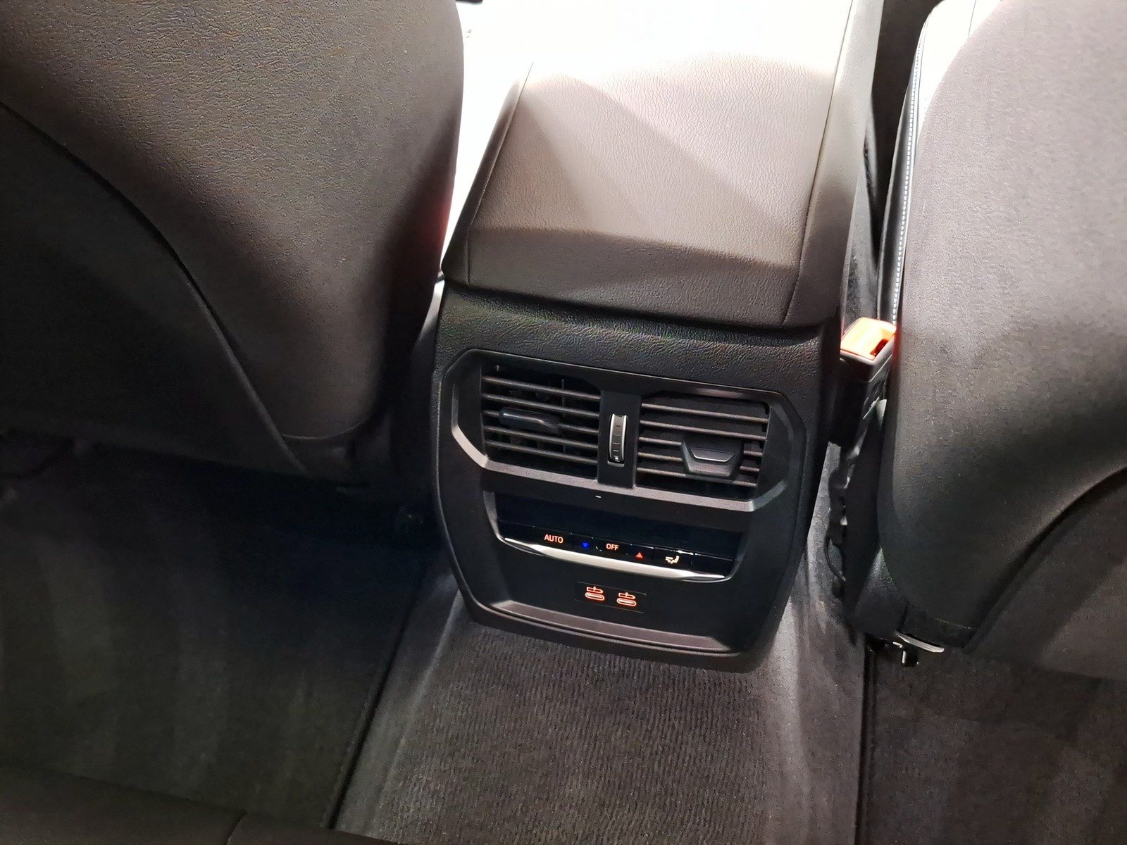 BMW 318i Touring LiveCockpitProf Kamera Driv.Assist