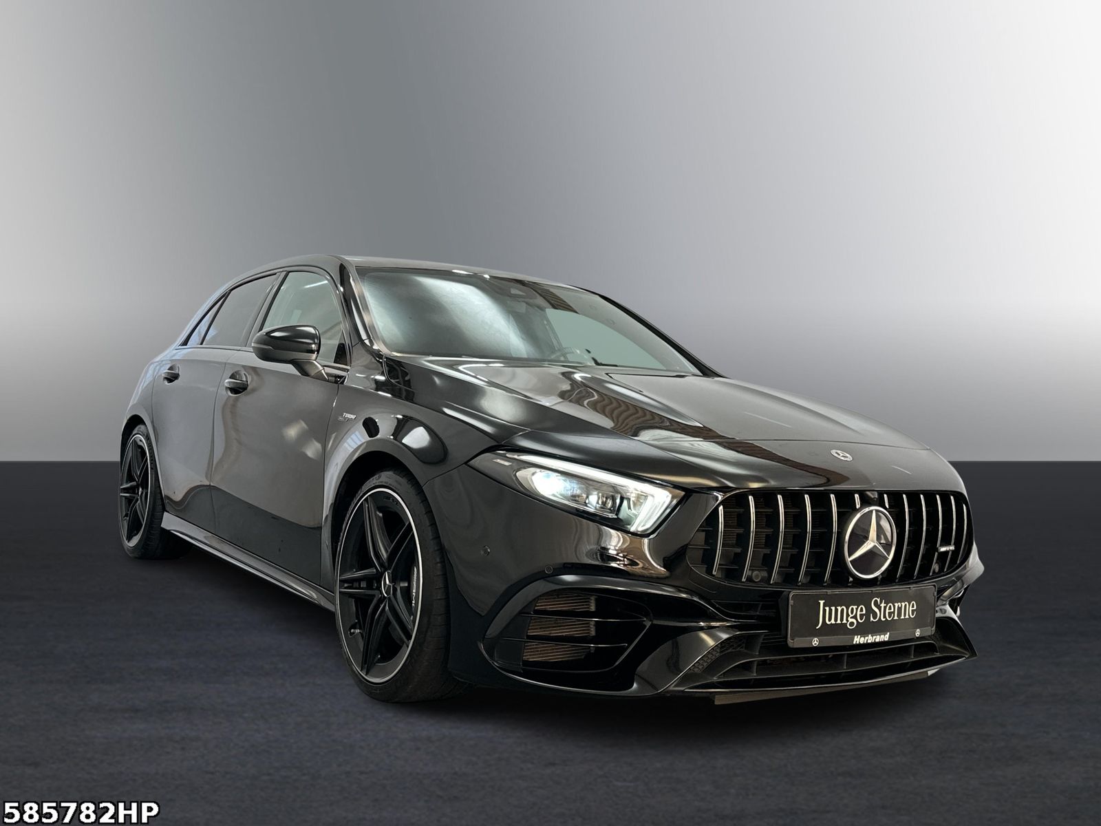 Mercedes-Benz A 45 AMG 4M+ - Samsaru's Car Outlet