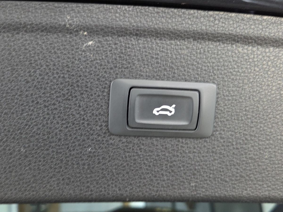 Audi Q5 2.0 TFSIe S line quattro S tronic|LED|ACC|AHK